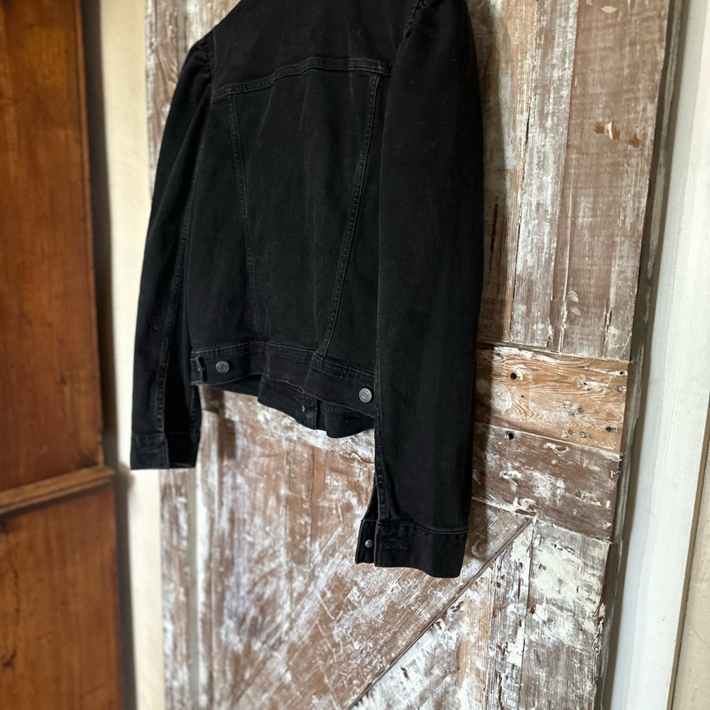Women’s Gap black denim jacket - Picture 7 of 11